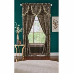 Alicia Window Set