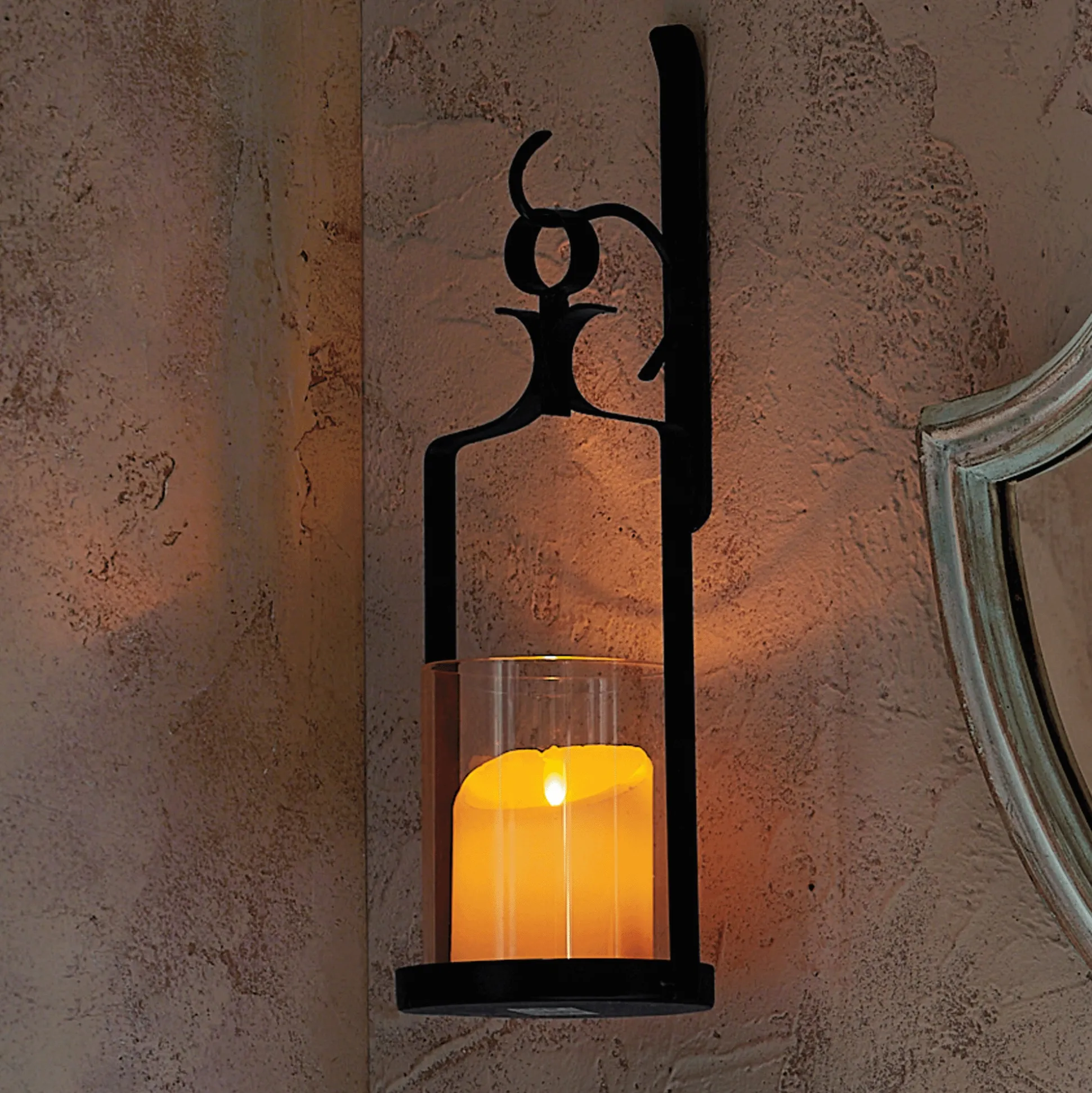 Annah Hanging Wall Sconce