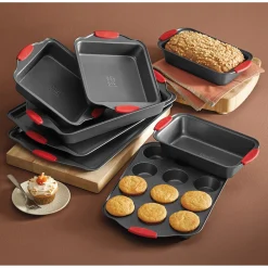 Chef Tested 8-Piece Bakeware Set with Silicone Handles