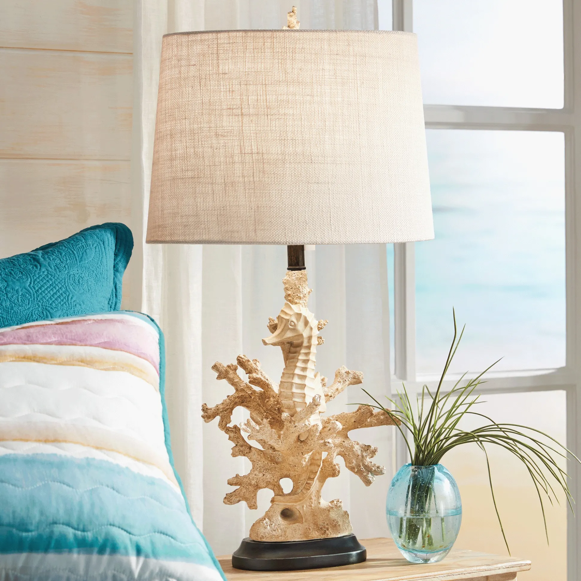 Coral Seahorse Lamp