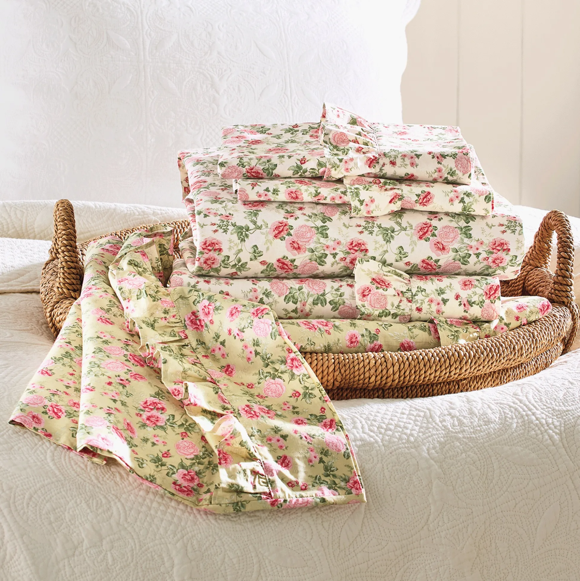 Cottage Blooms Cotton Ruffled Sheet Set