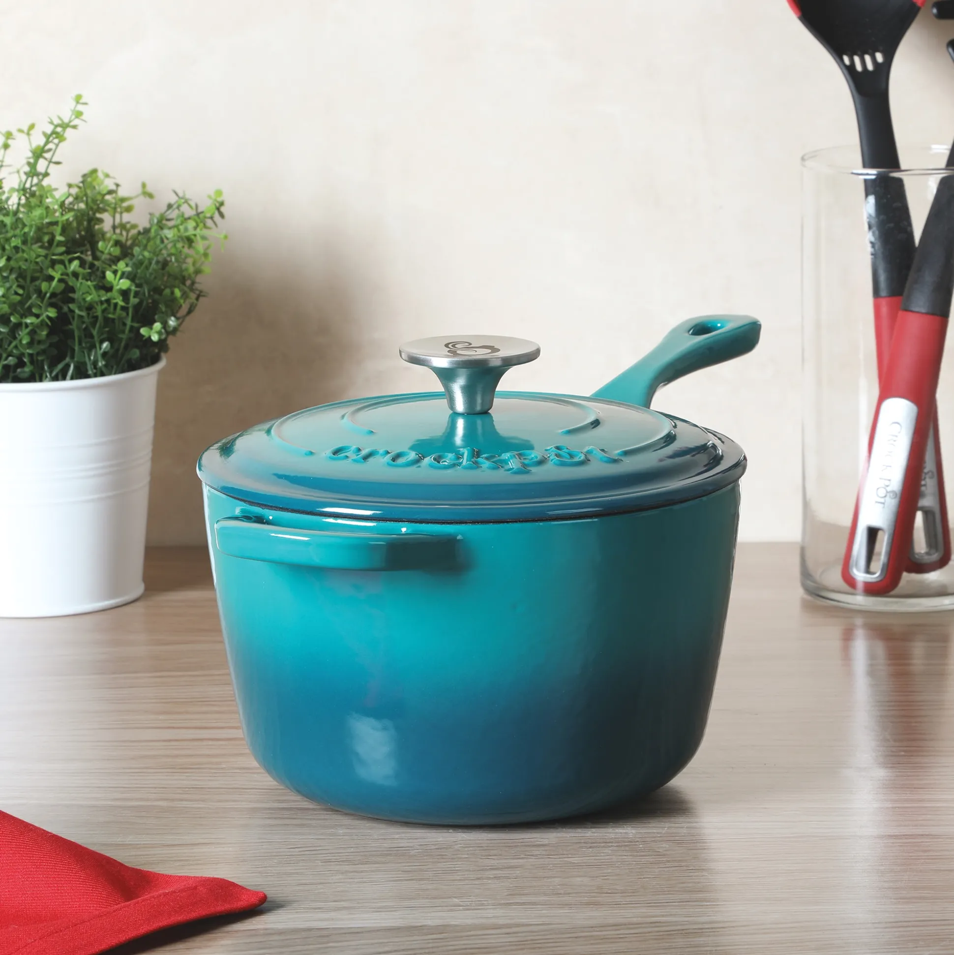 Crock Pot Artisan 3-qt. Enameled Cast Iron Saucepan with Lid