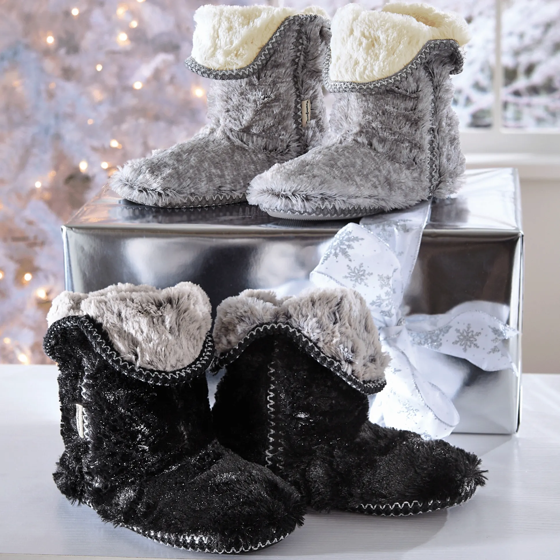 Dearfoams Beth Furry Bootie