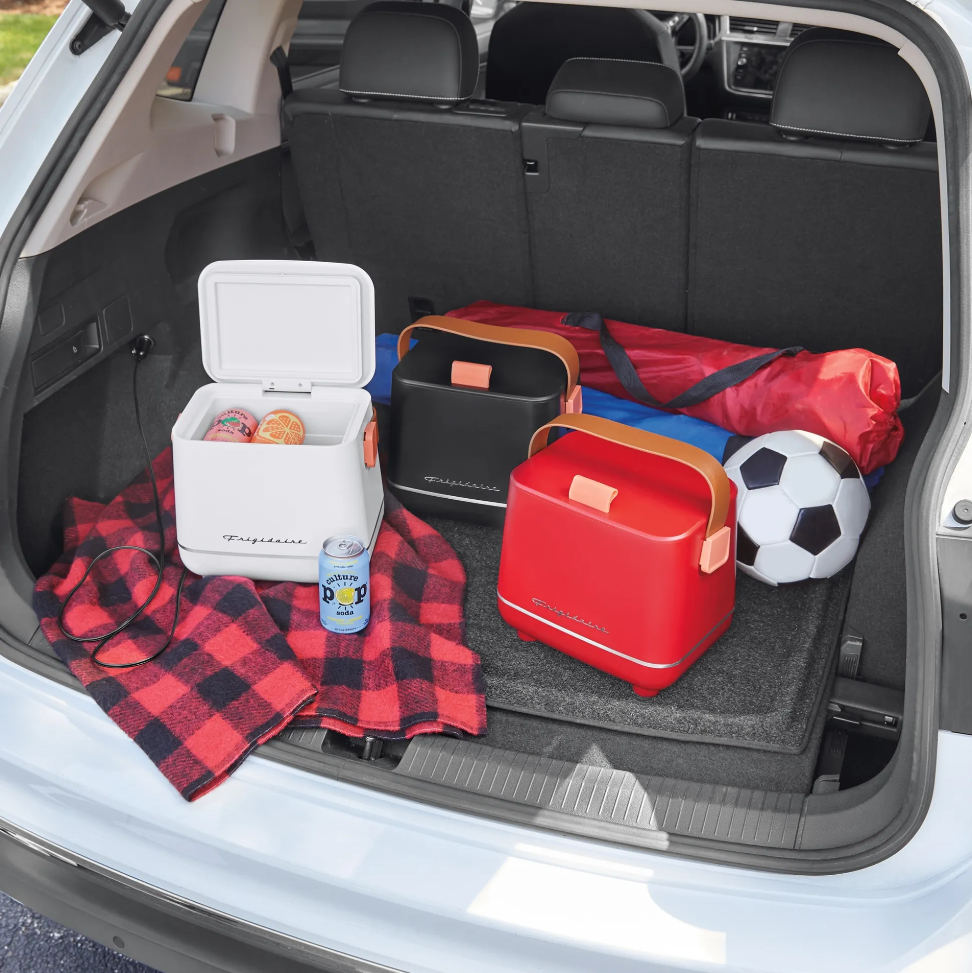 Frigidaire 6-Can Portable Cooler