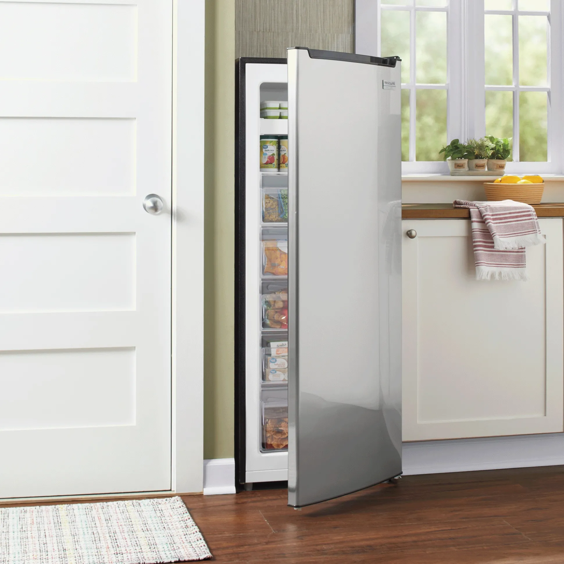 Frigidaire Convertible 2-in-1 Fridge/Freezer