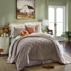 Gingham Seersucker Oversized Quilt