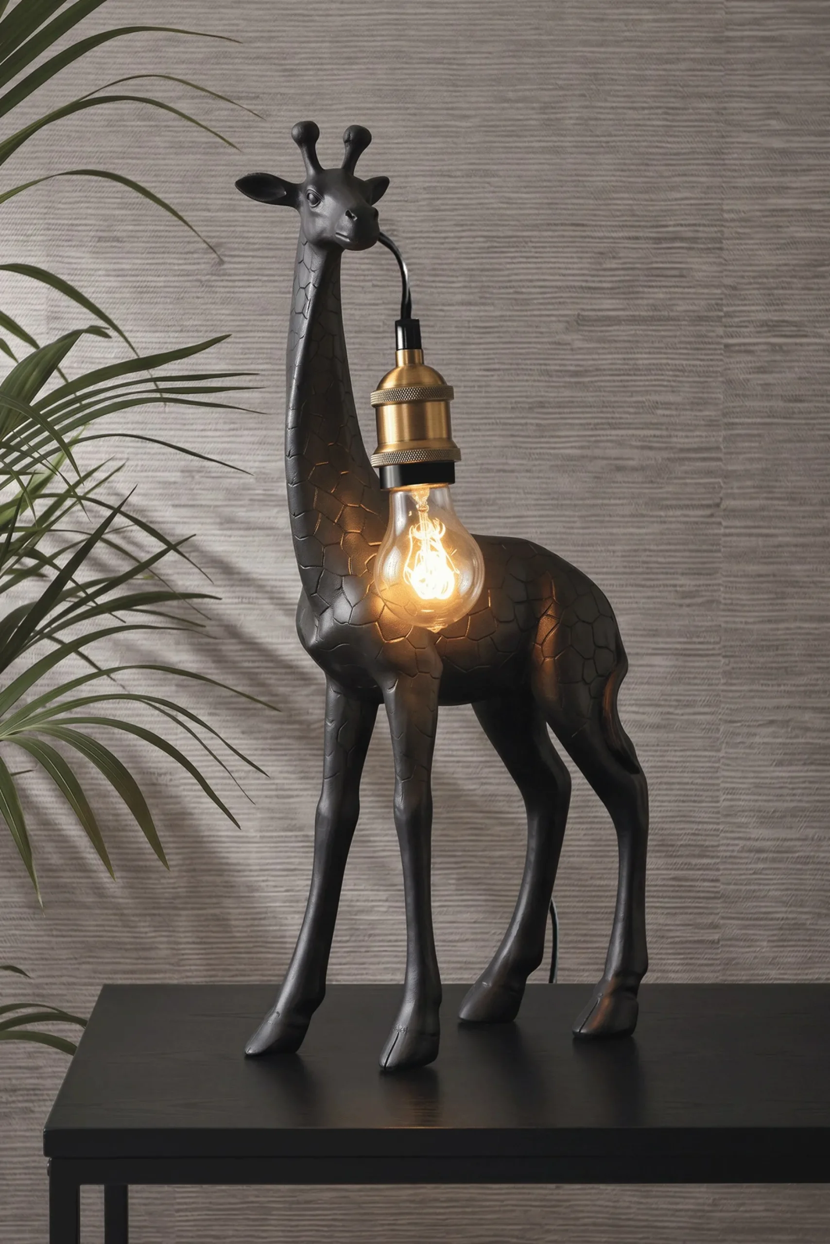 Giraffe Lamp