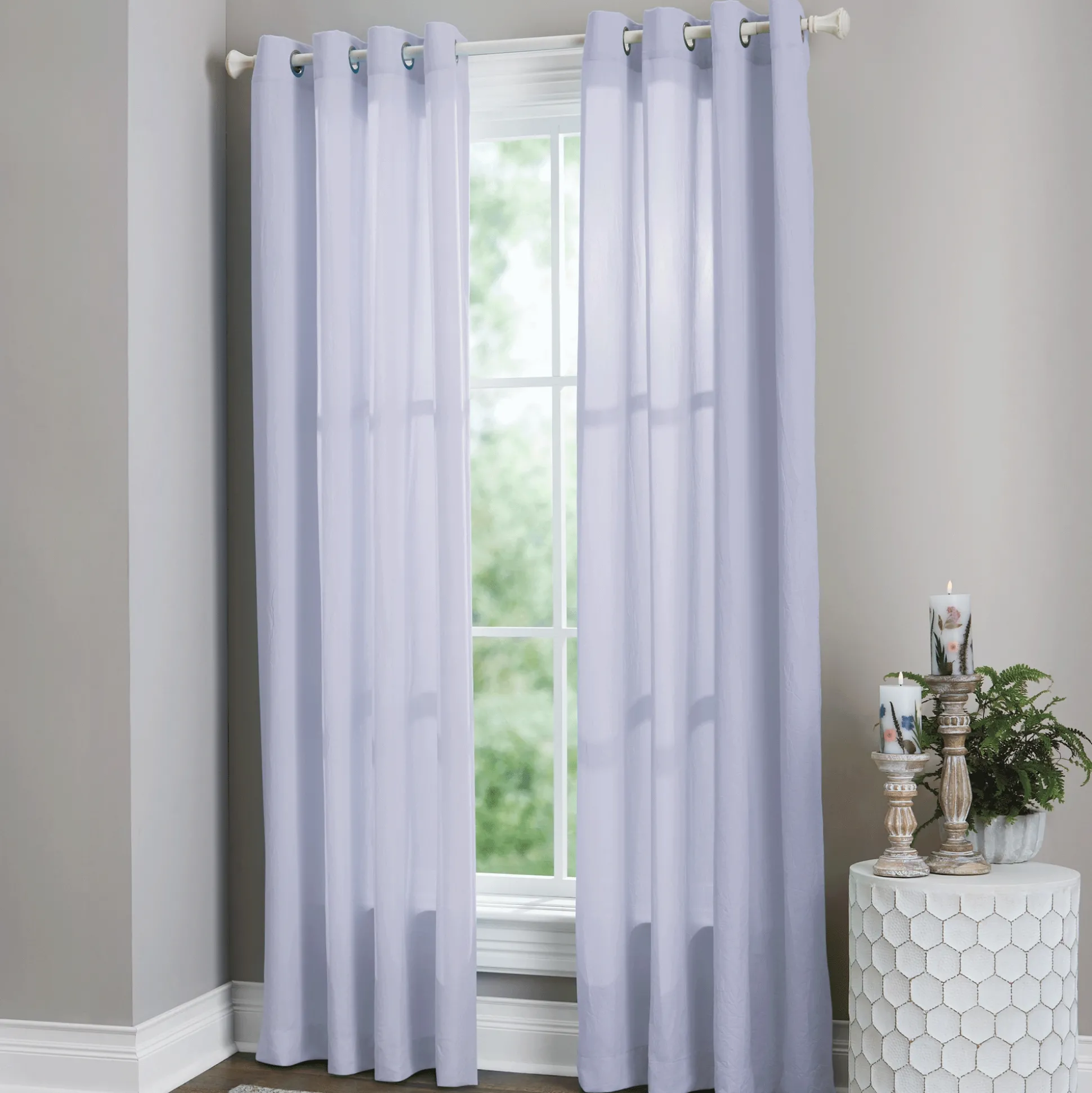 Harmony Crinkle Grommet Panel
