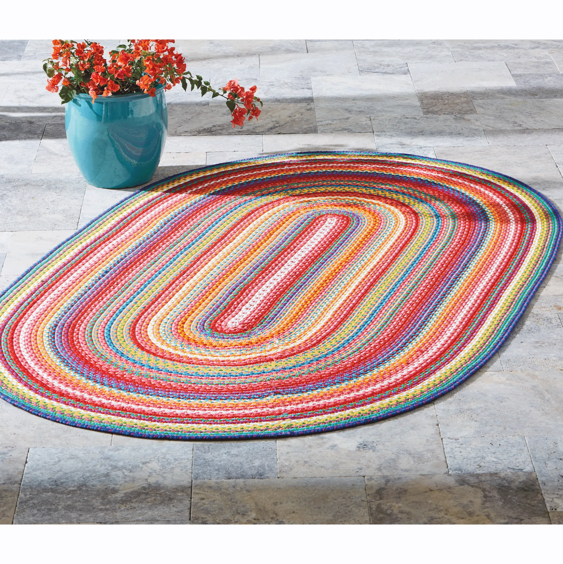 Indoor/Outdoor Bright Braided Rug