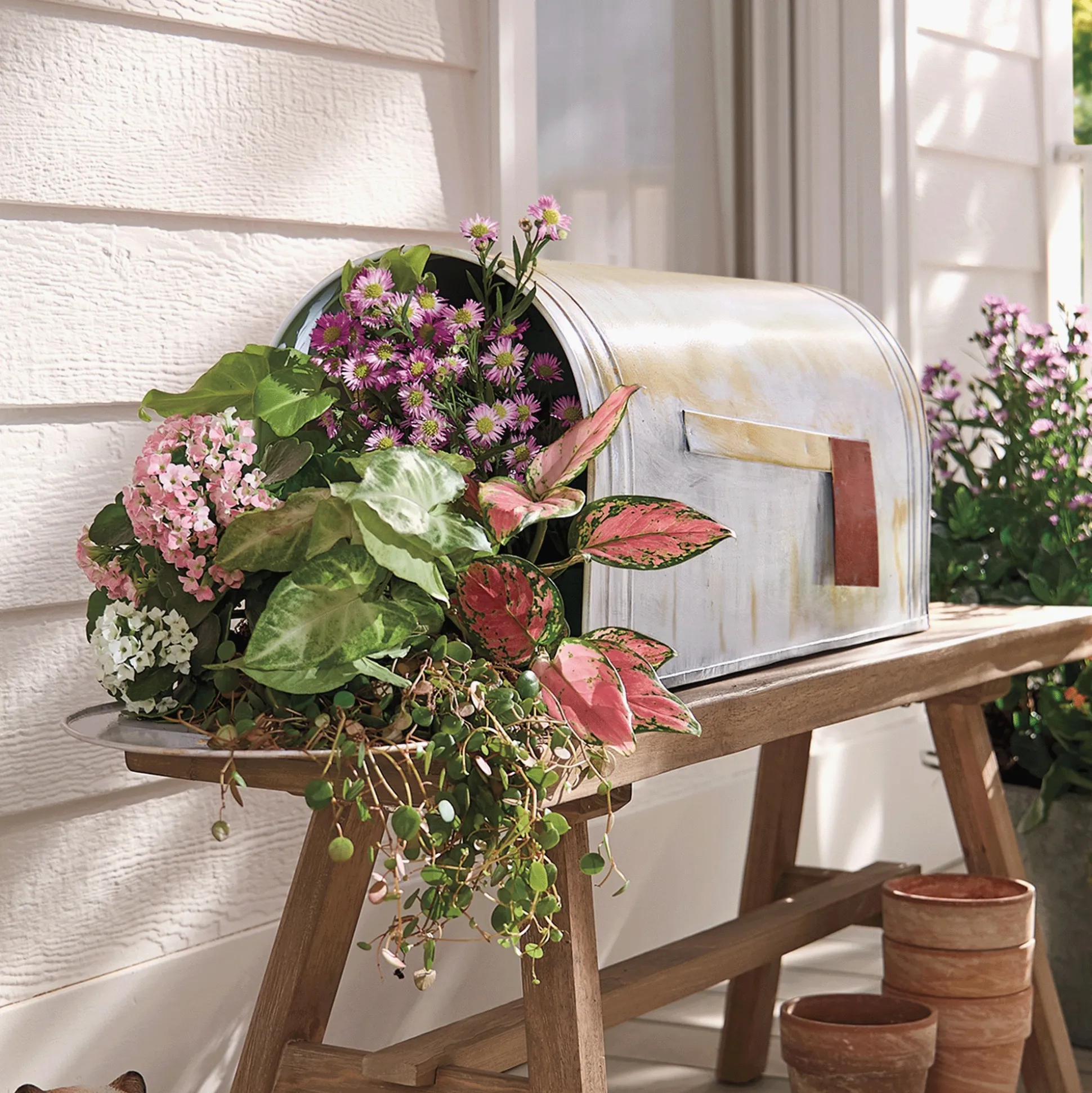 Large Mailbox Planter