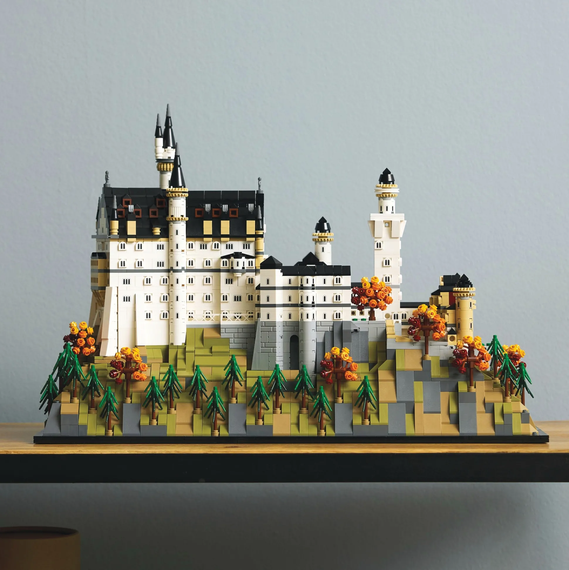 LEGO Architecture Neuschwanstein Castle