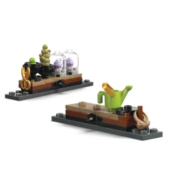 LEGO Harry Potter Hogwarts Castle: Herbology Class