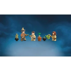 LEGO Harry Potter Hogwarts Castle: Herbology Class