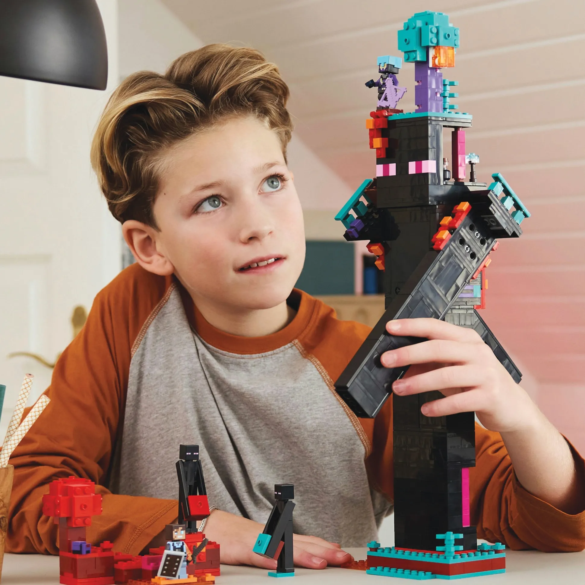 LEGO Minecraft The Enderman Tower