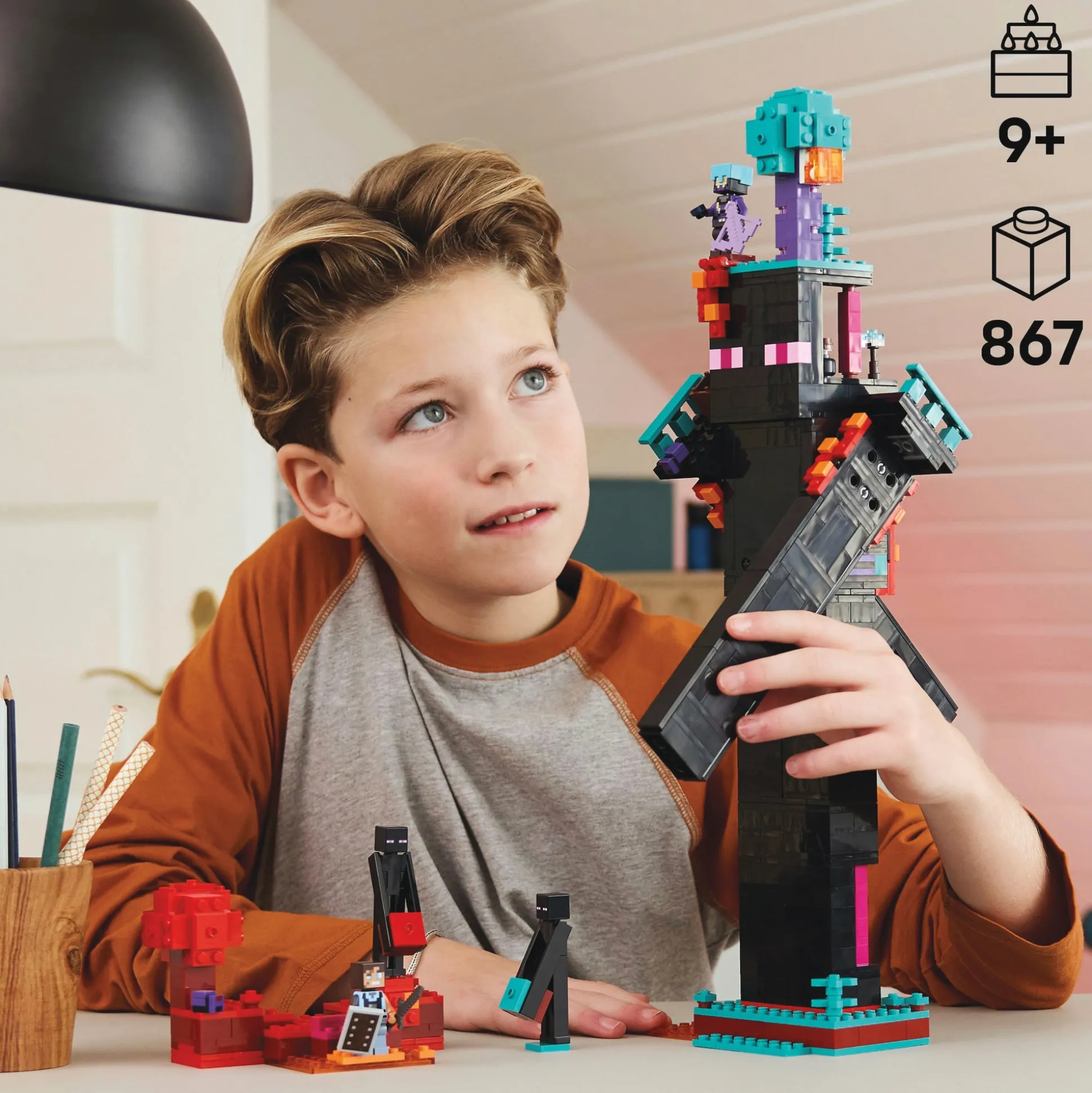LEGO Minecraft The Enderman Tower