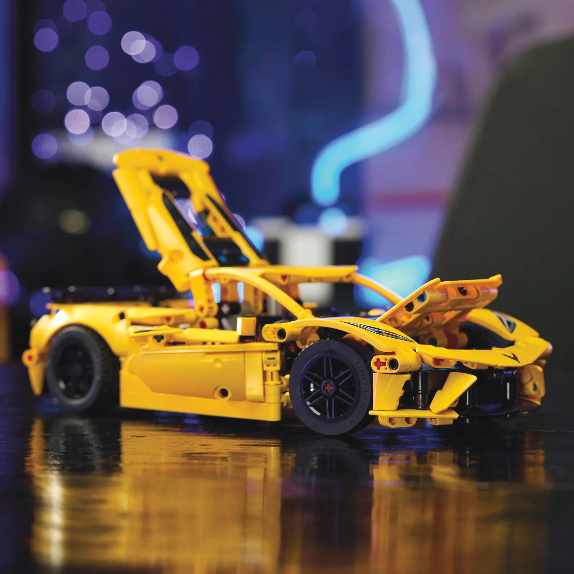 LEGO Technic Chevrolet Corvette Stingray