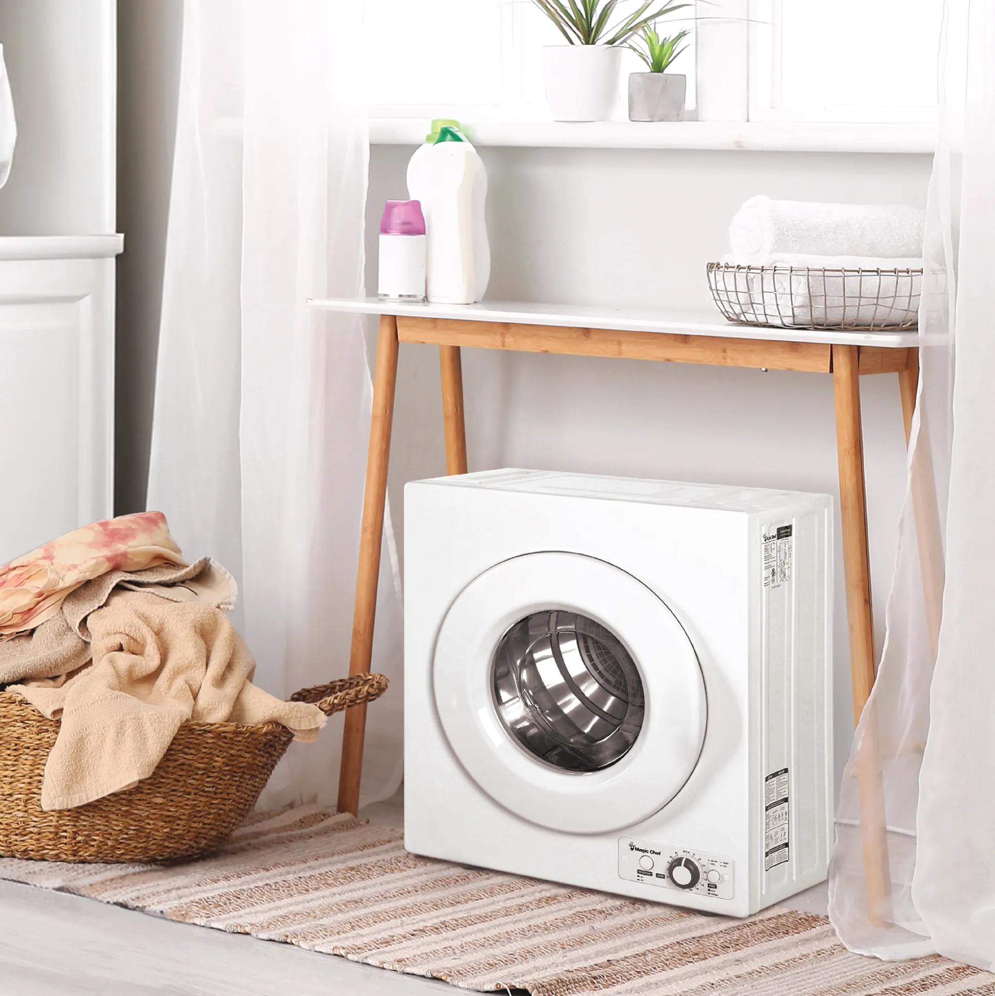 Magic Chef 2.6 cu. ft. Compact Dryer