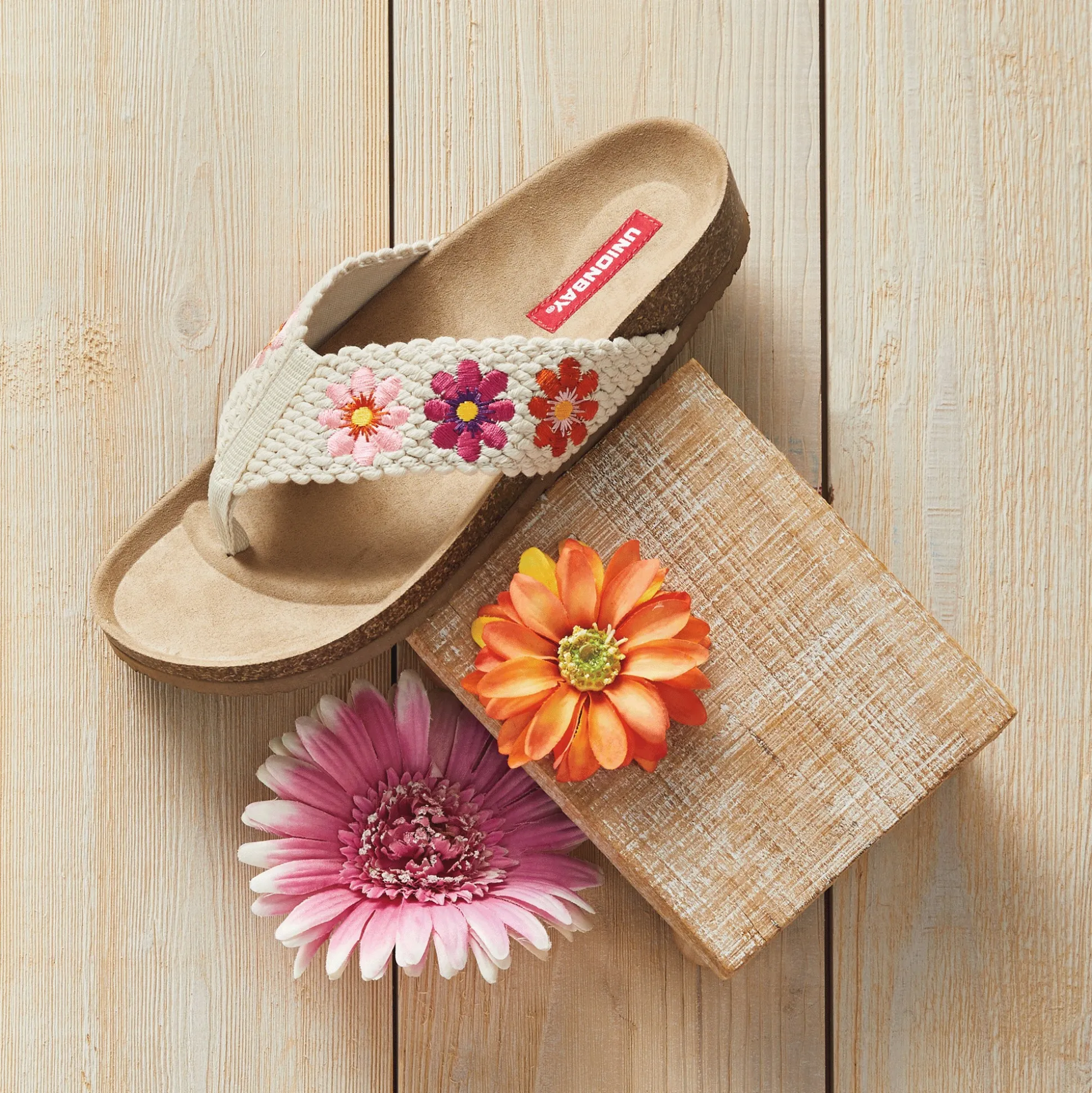 Minha Sandal with Crocheted Straps