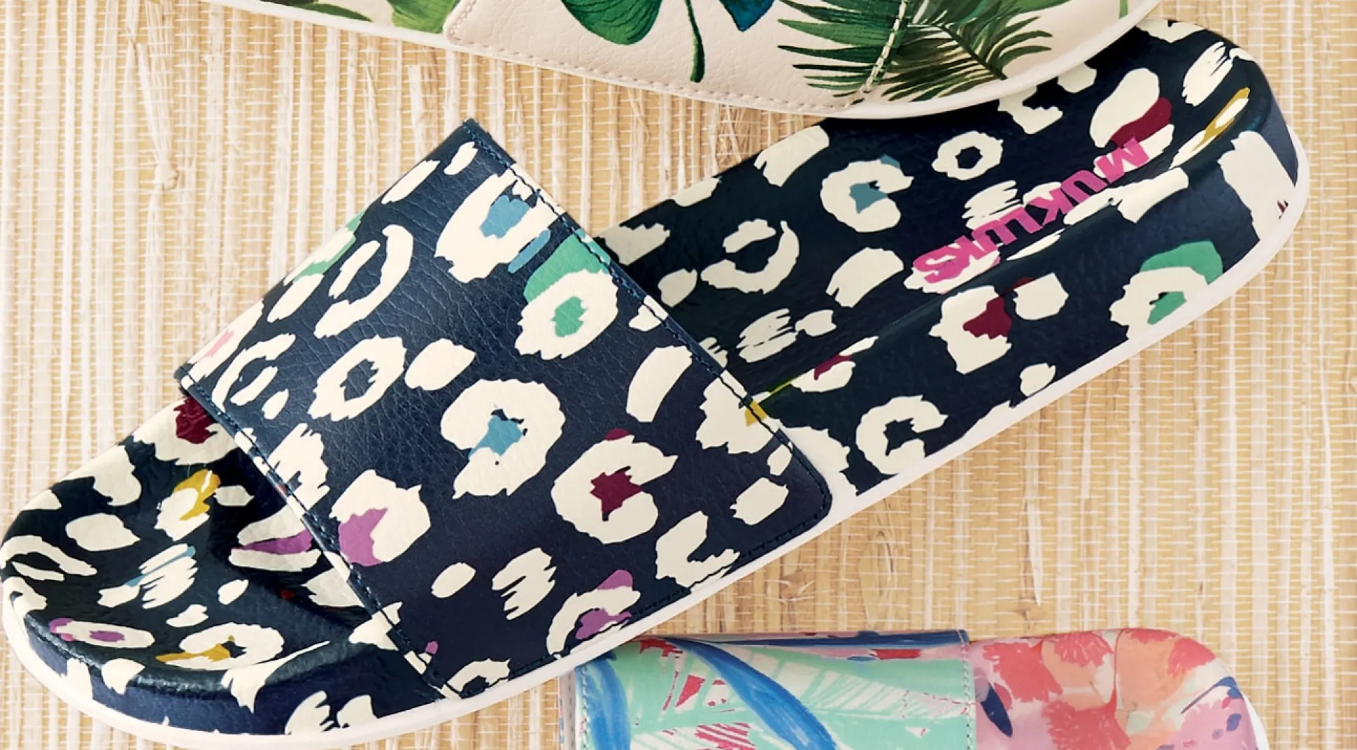 MUK LUKS Pool Party Printed Slide