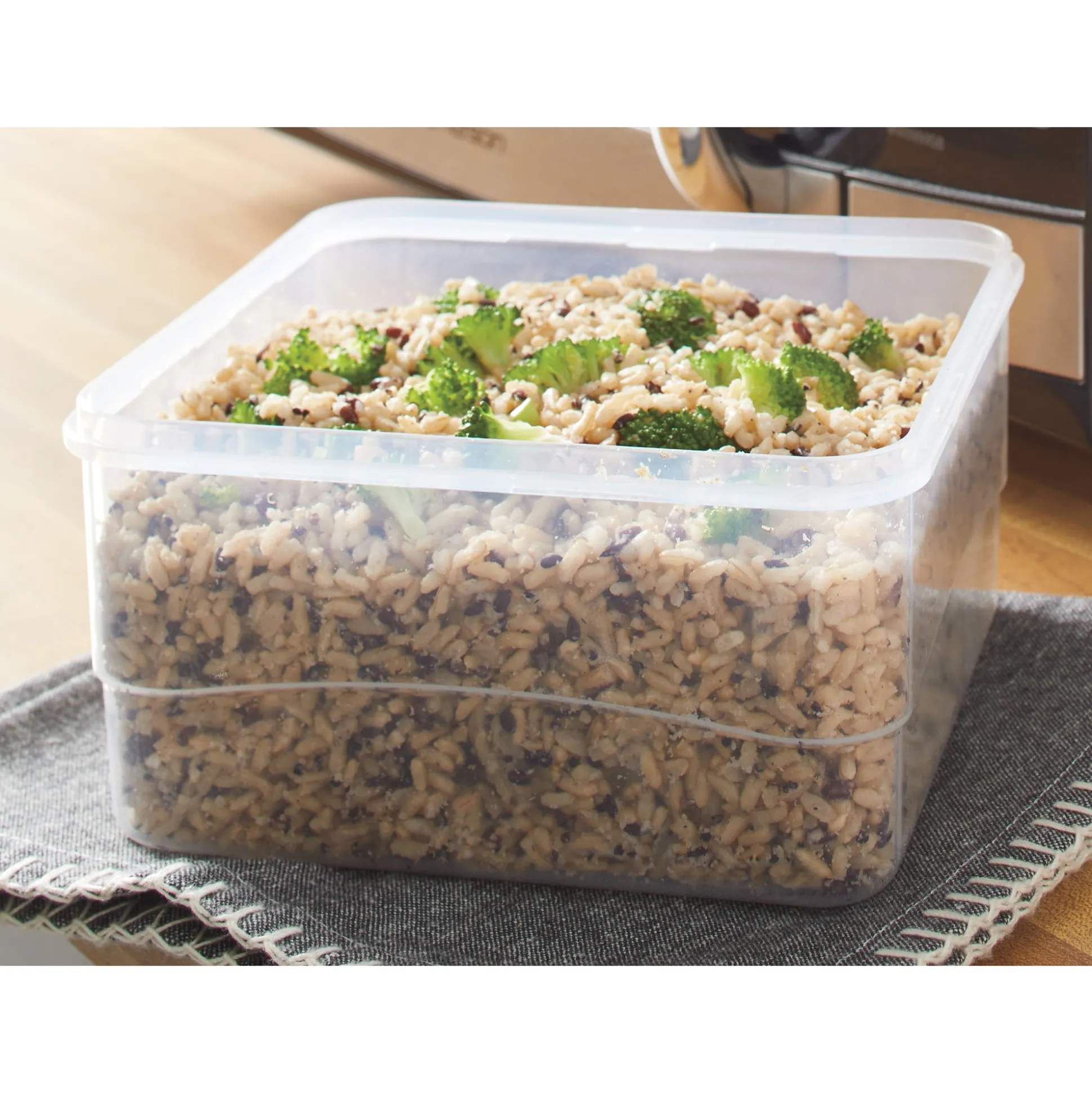 16-Piece BPA-Free Food Storage Set with Locking Lids