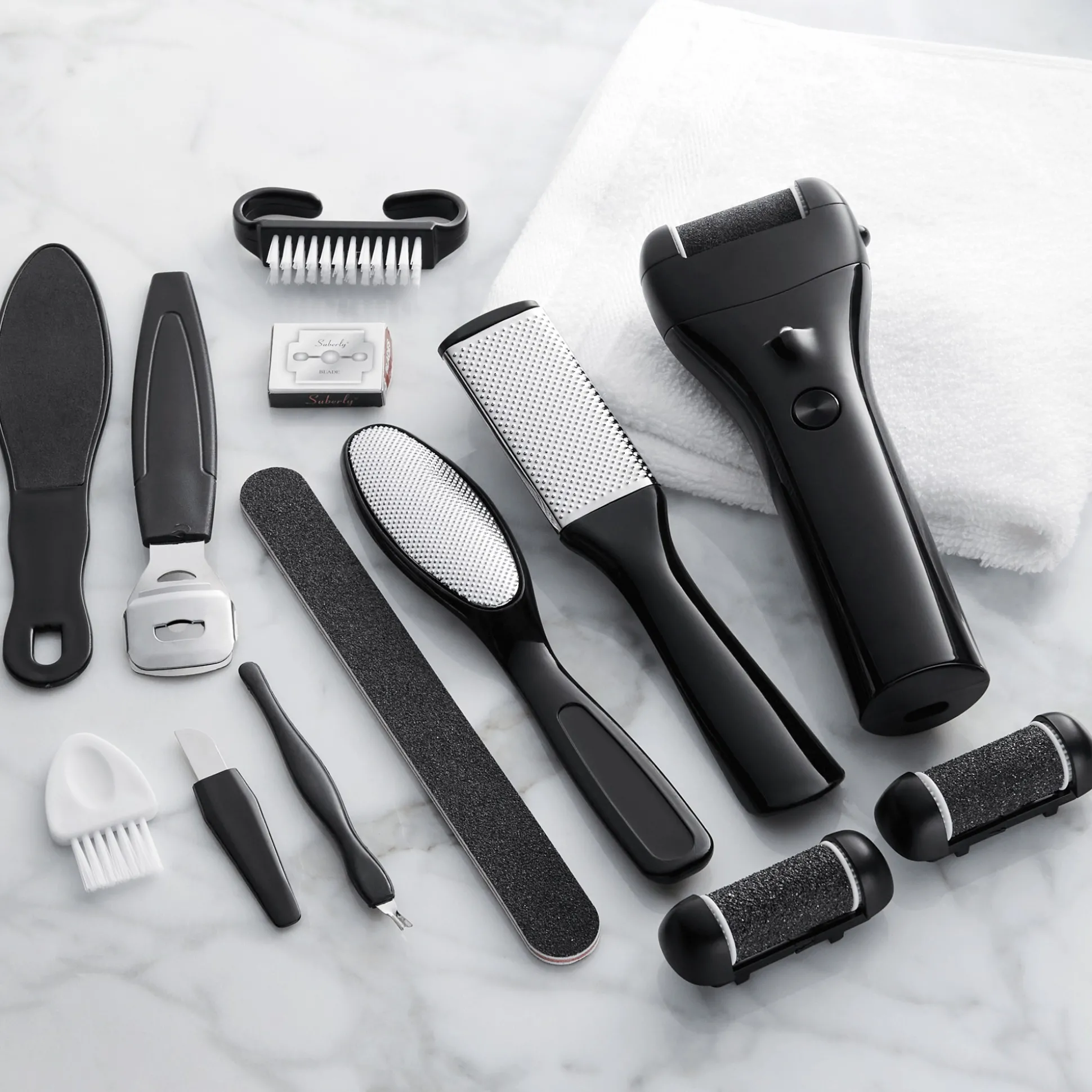 17-Piece Callus Remover Kit
