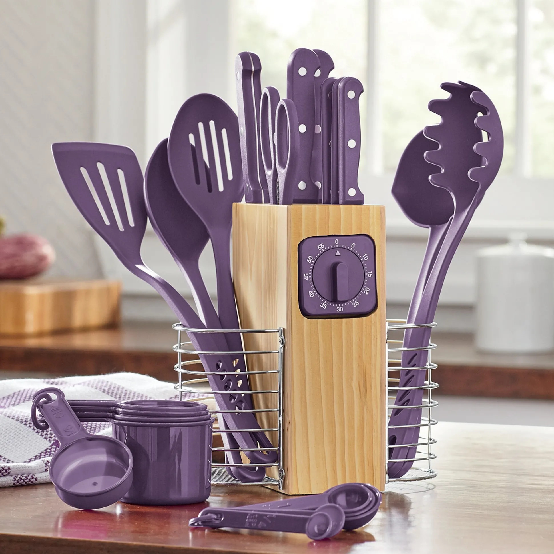 25-Piece Cutlery and Utensil Set
