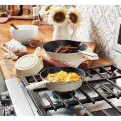 3-Piece Enameled Cast Iron Skillet Set