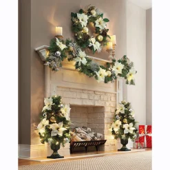 Poinsettia Christmas Wreath
