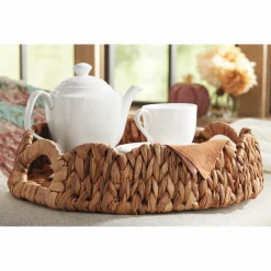 Scalloped-Edge Woven Tray