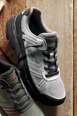Skechers Go Run Trail Altitude 2.0 Altaridge Shoe with Air-Cooled Goga Mat Footbed and Ultra Light Cushioning