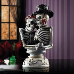 Skeleton Couple