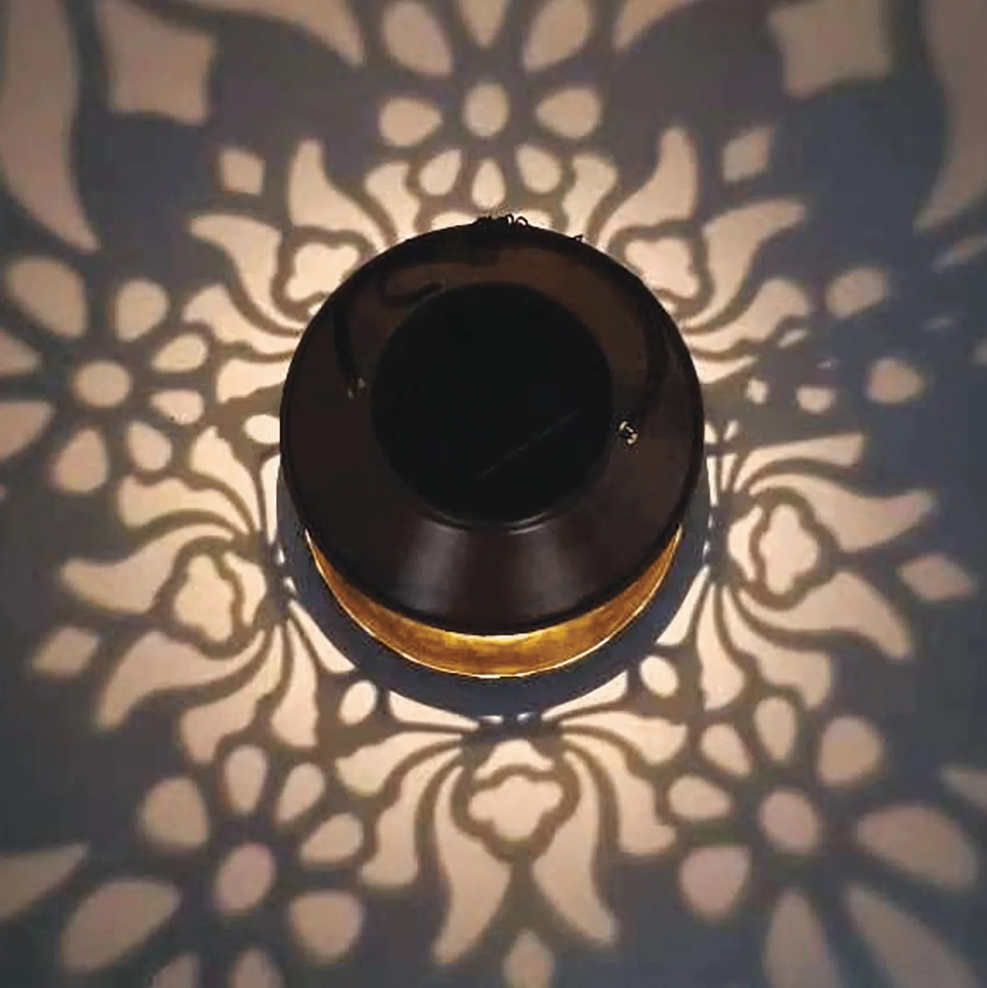 Solar Light Hanging Bird Feeder