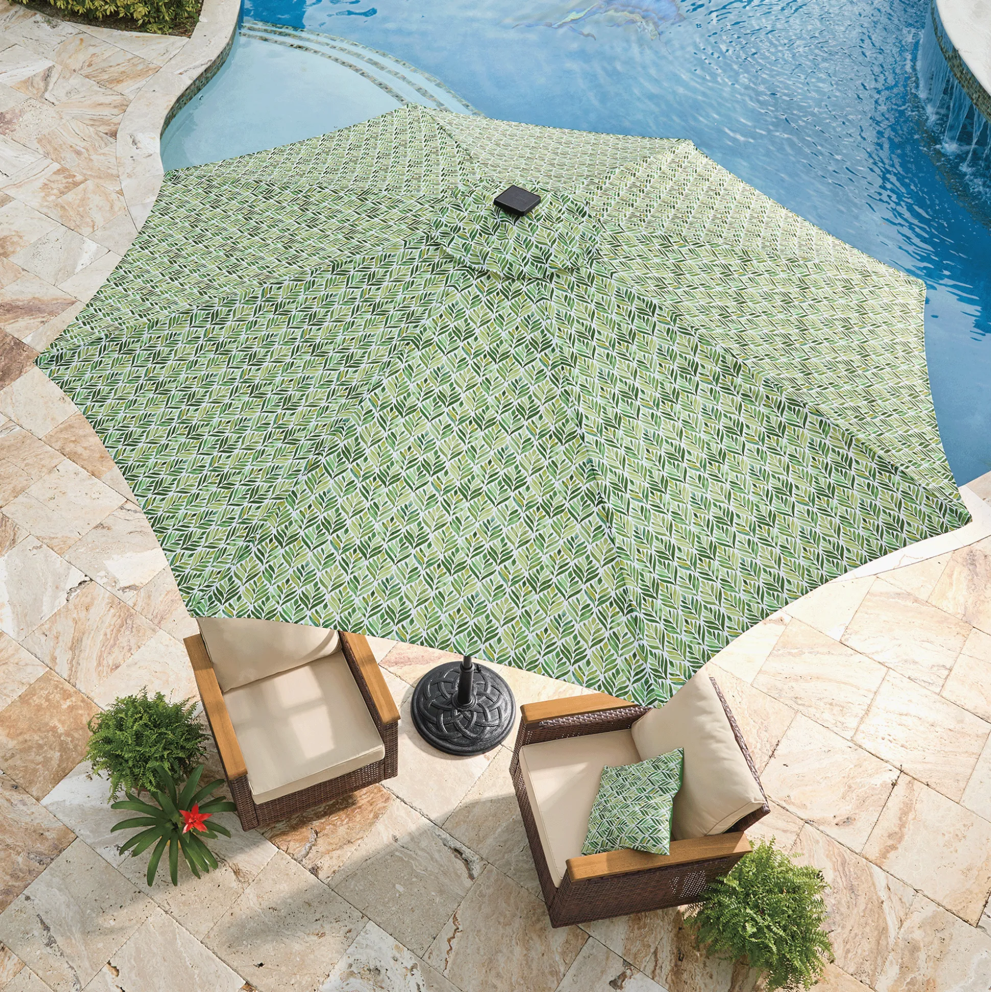 9' Solar Lit Umbrella
