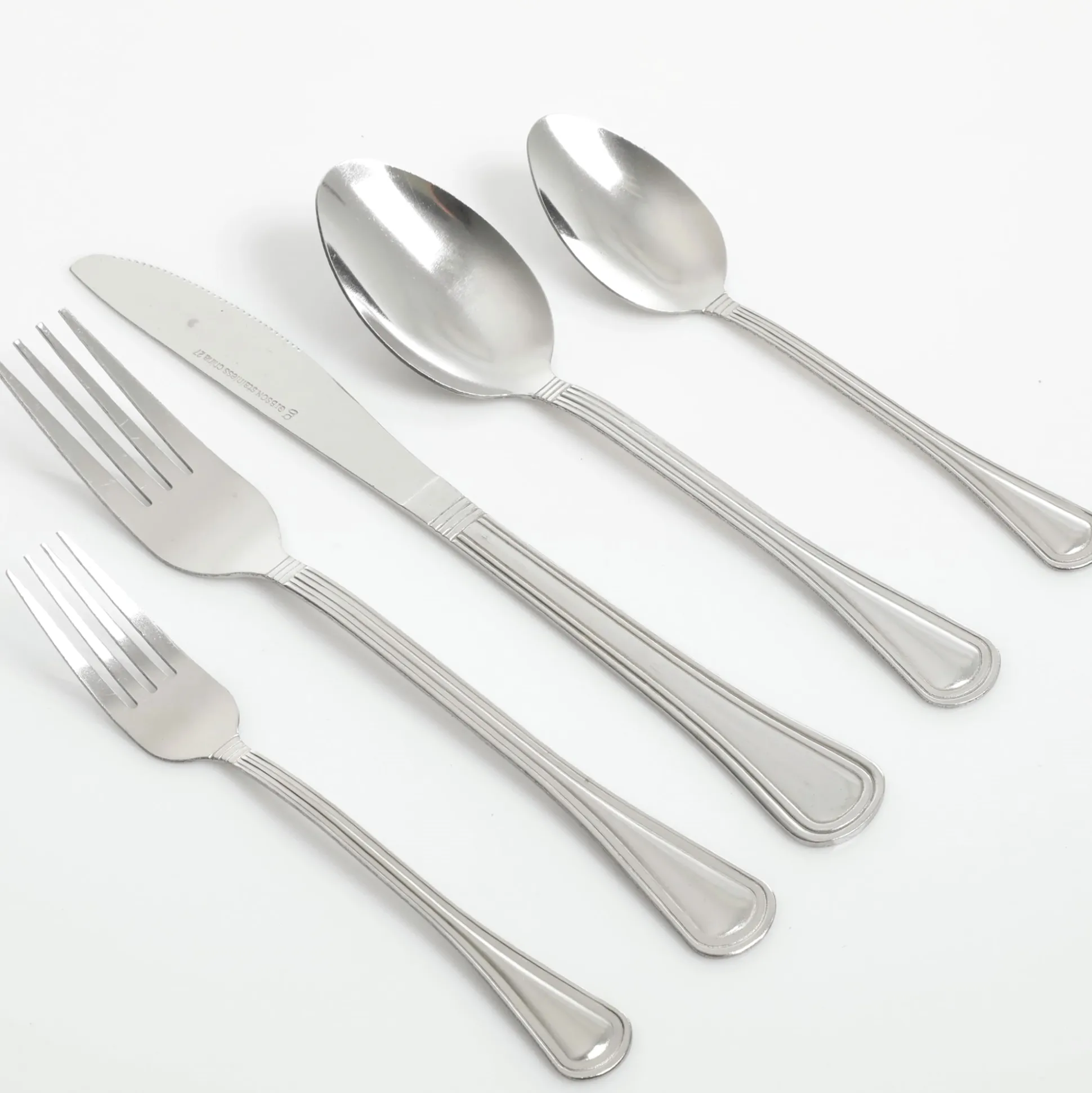 South Bay 65-Piece Flatware Set