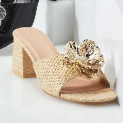 Woven 3-D Floral Slide